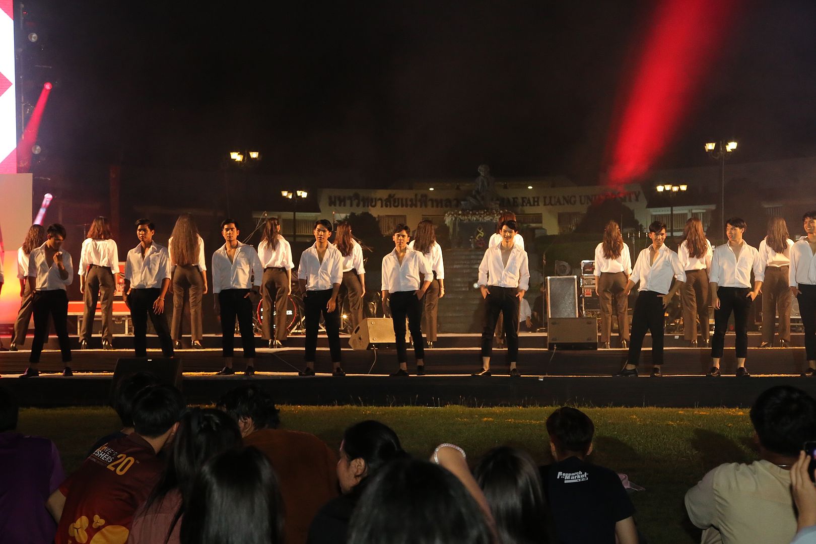 MFU News : MFU_20th_Carnival_Celebration__12_.JPG
