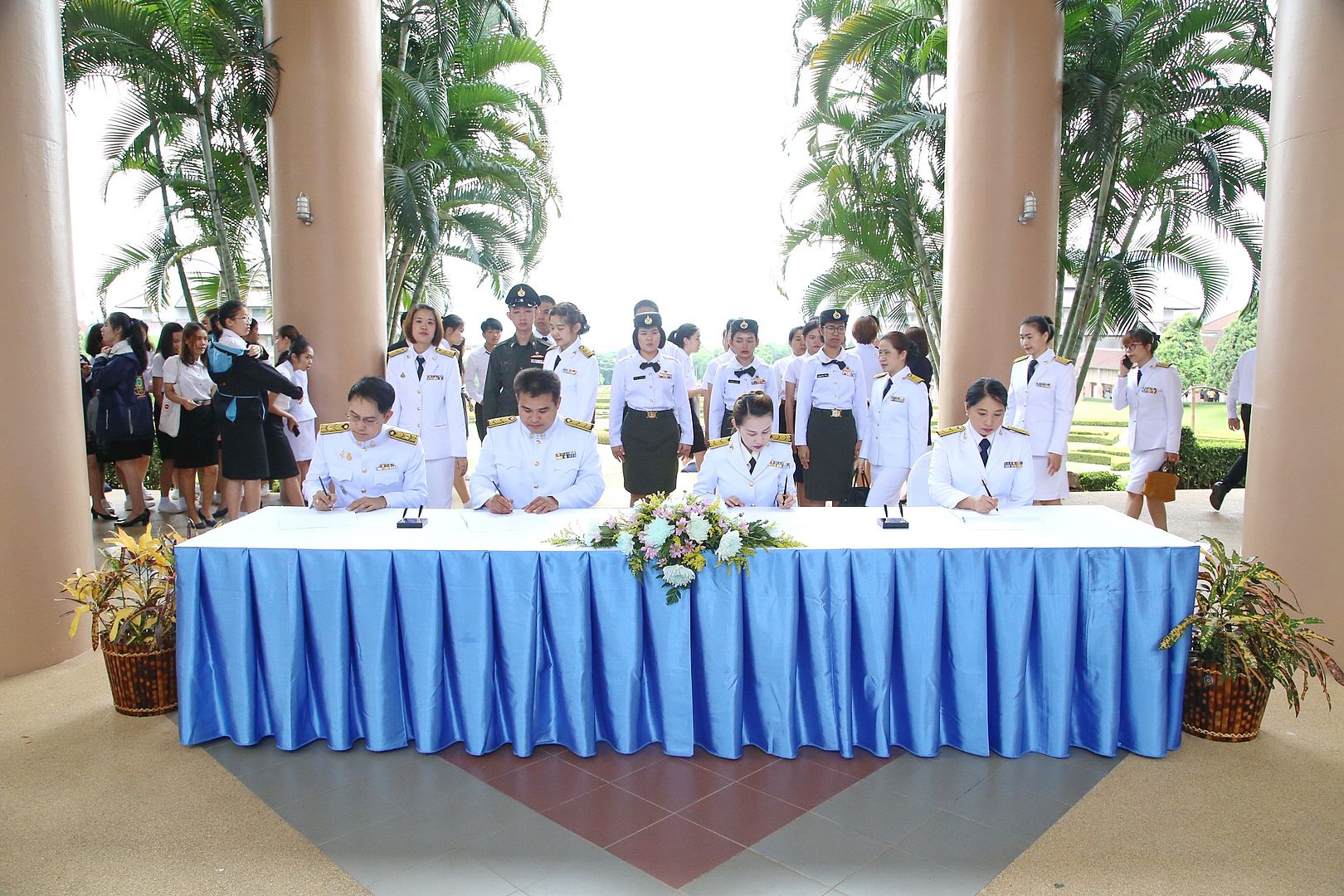 MFU News : MFU_for_Queen_Sirikit__10_.JPG